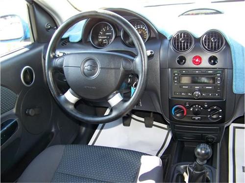 Chevrolet Aveo5 2007 photo 4