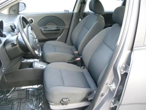 Chevrolet Aveo5 2007 photo 2