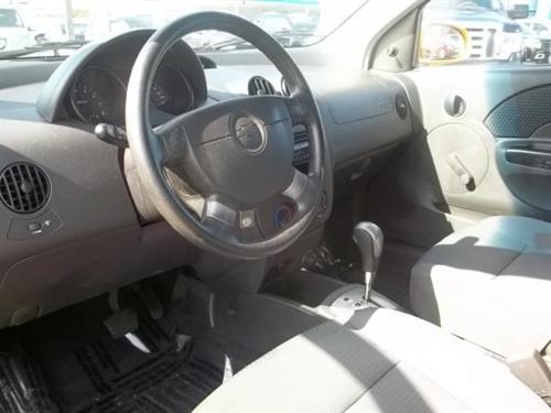 Chevrolet Aveo5 2007 photo 3