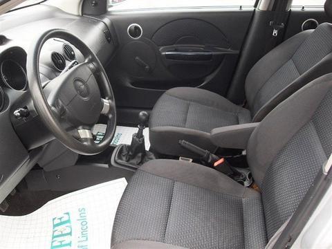 Chevrolet Aveo5 2007 photo 2