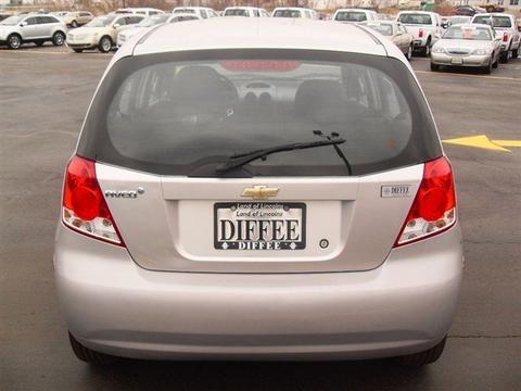 Chevrolet Aveo5 2007 photo 4