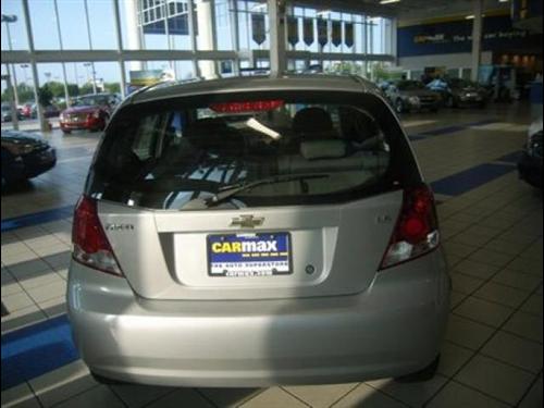 Chevrolet Aveo5 2007 photo 3