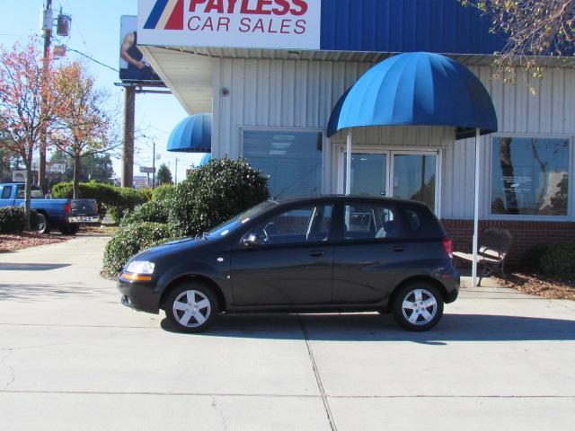 Chevrolet Aveo5 4WD Crew Cab 143.5 LT W/1lt Hatchback