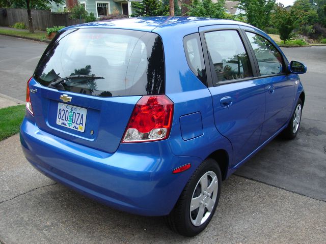 Chevrolet Aveo5 2008 photo 3