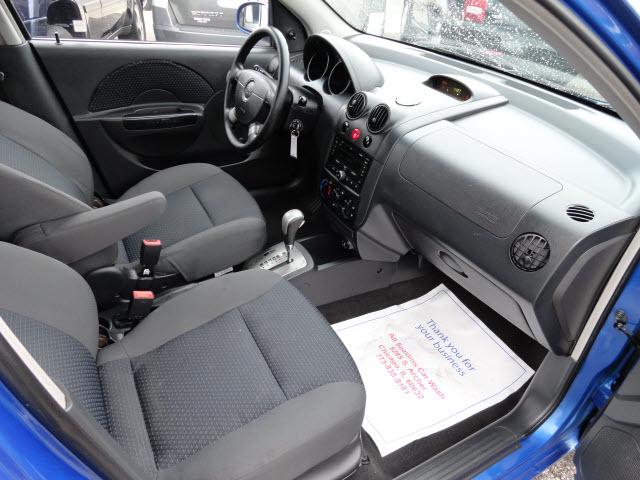 Chevrolet Aveo5 2008 photo 4