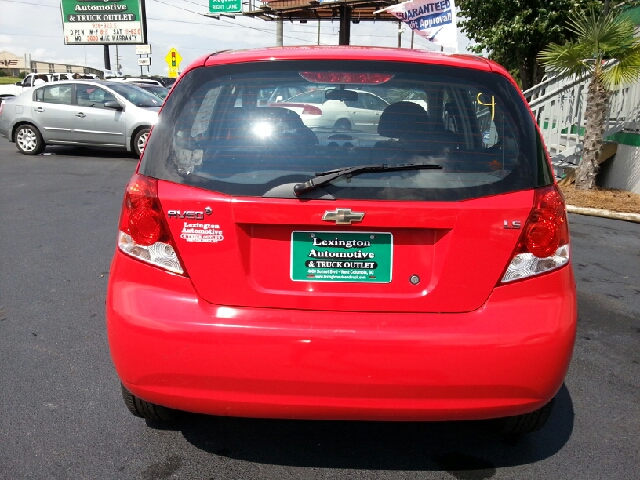 Chevrolet Aveo5 2008 photo 1