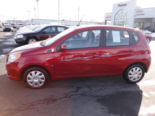 Chevrolet Aveo5 2009 photo 2