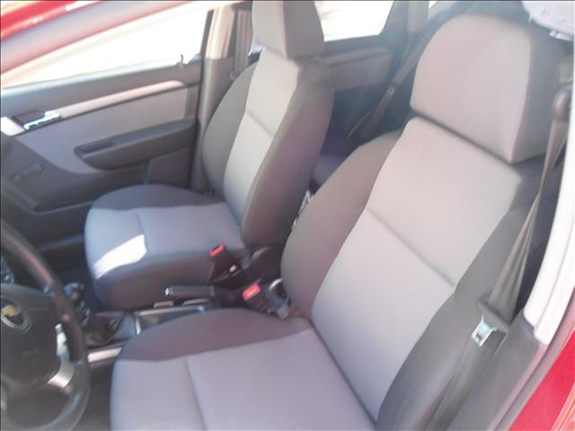 Chevrolet Aveo5 2009 photo 2