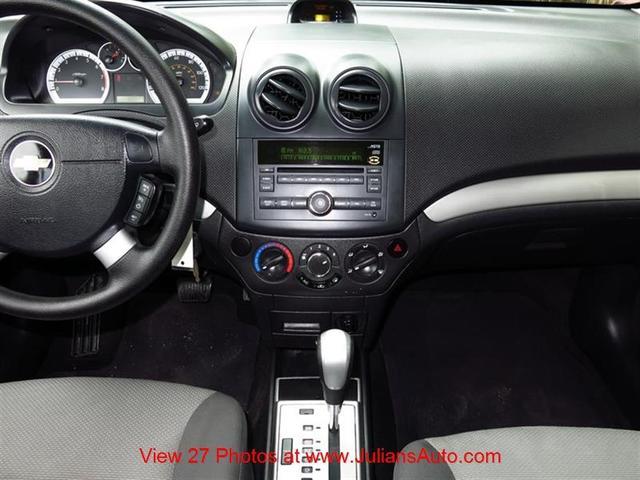 Chevrolet Aveo5 2009 photo 10