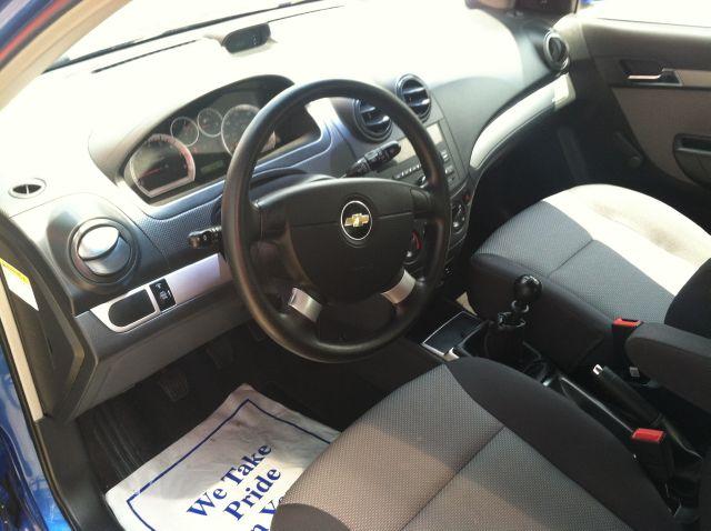 Chevrolet Aveo5 2009 photo 2