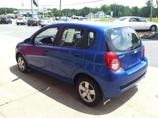 Chevrolet Aveo5 2009 photo 4