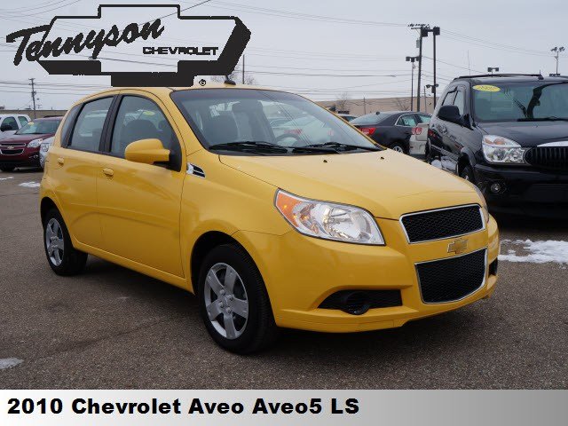 Chevrolet Aveo5 2010 photo 2