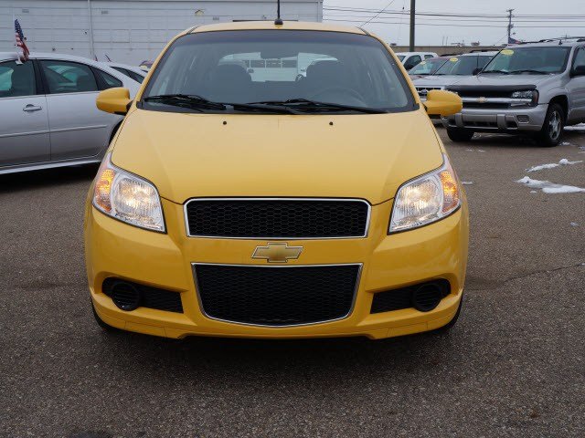 Chevrolet Aveo5 2010 photo 1