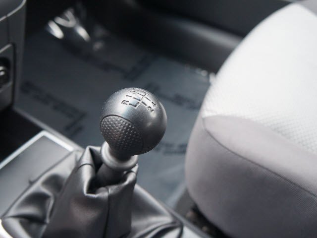 Chevrolet Aveo5 2010 photo 4