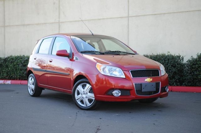 Chevrolet Aveo5 2010 photo 1
