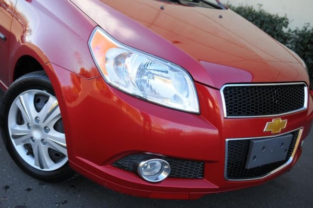 Chevrolet Aveo5 2010 photo 2