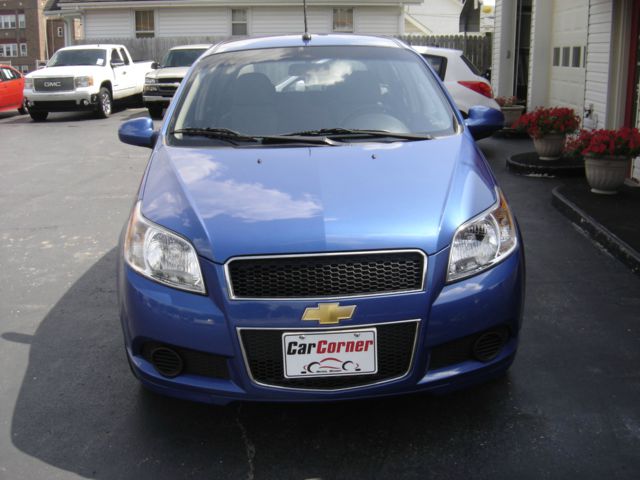 Chevrolet Aveo5 2010 photo 4