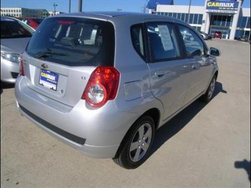 Chevrolet Aveo5 2011 photo 4
