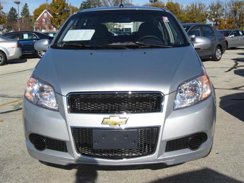 Chevrolet Aveo5 2011 photo 4