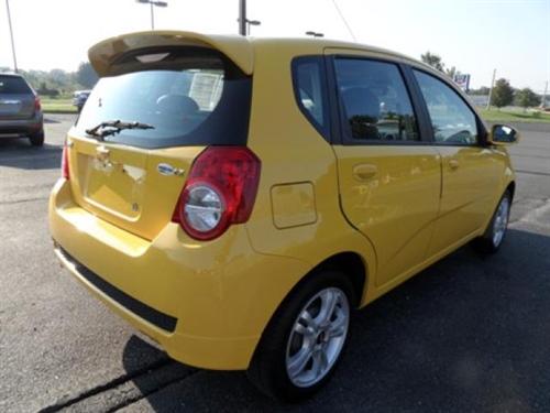 Chevrolet Aveo5 2011 photo 4