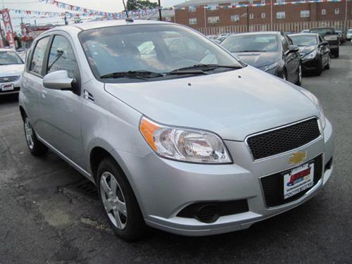 Chevrolet Aveo5 2011 photo 3