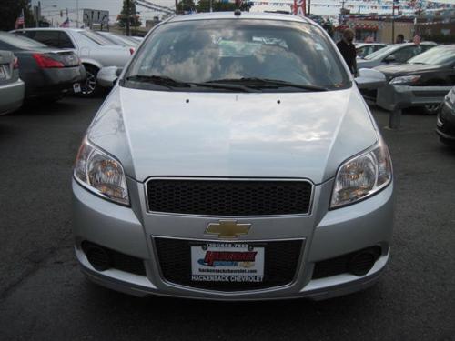 Chevrolet Aveo5 2011 photo 4