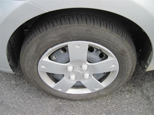 Chevrolet Aveo5 2011 photo 5