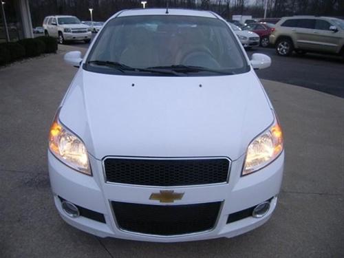 Chevrolet Aveo5 2011 photo 1