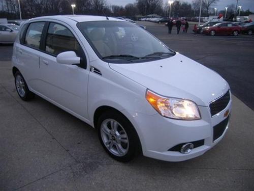 Chevrolet Aveo5 2011 photo 2