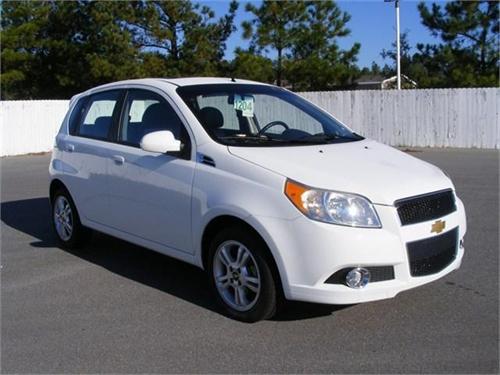 Chevrolet Aveo5 2011 photo 1