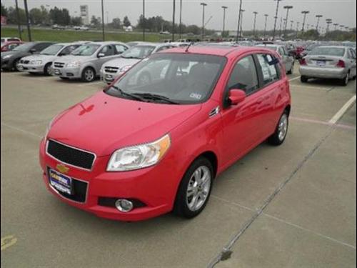 Chevrolet Aveo5 2011 photo 1