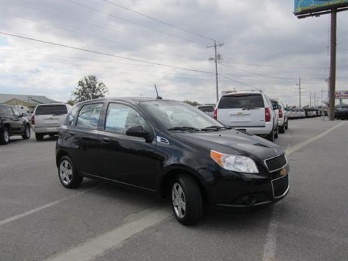 Chevrolet Aveo5 2011 photo 2