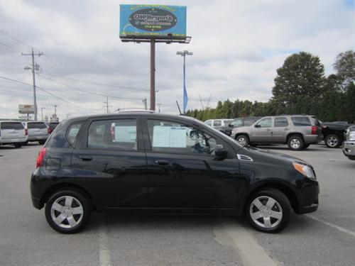 Chevrolet Aveo5 2011 photo 3
