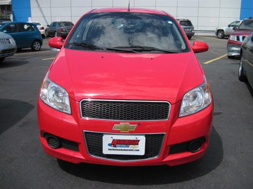 Chevrolet Aveo5 2011 photo 4