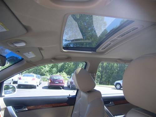 Chevrolet Aveo5 3.0L Sport Other