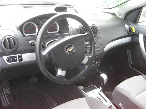 Chevrolet Aveo5 2011 photo 2