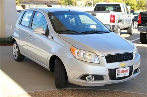 Chevrolet Aveo5 2011 photo 1