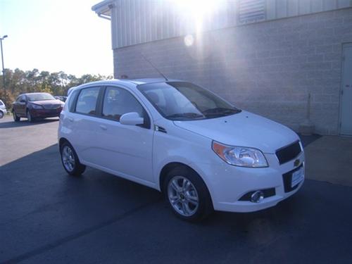 Chevrolet Aveo5 2011 photo 3
