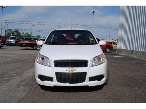 Chevrolet Aveo5 2011 photo 5