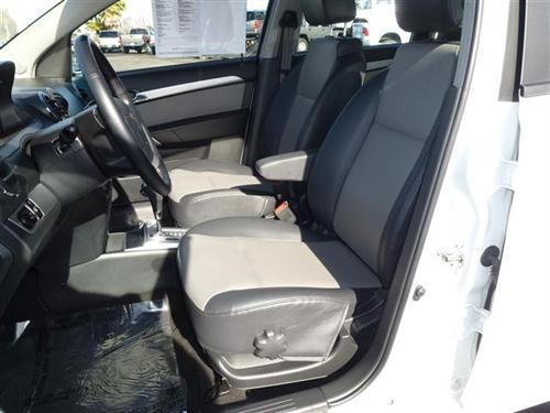 Chevrolet Aveo5 2011 photo 2