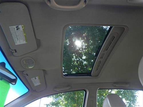 Chevrolet Aveo5 2011 photo 1