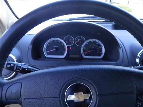 Chevrolet Aveo5 2011 photo 5