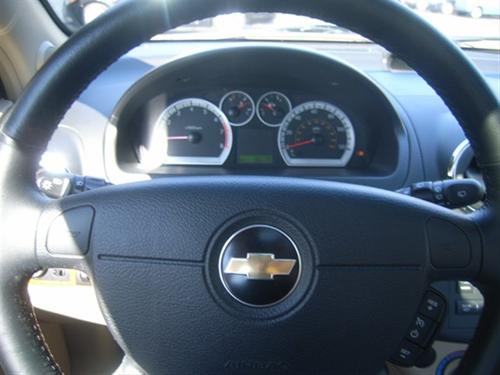 Chevrolet Aveo5 2011 photo 1