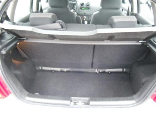 Chevrolet Aveo5 2011 photo 5