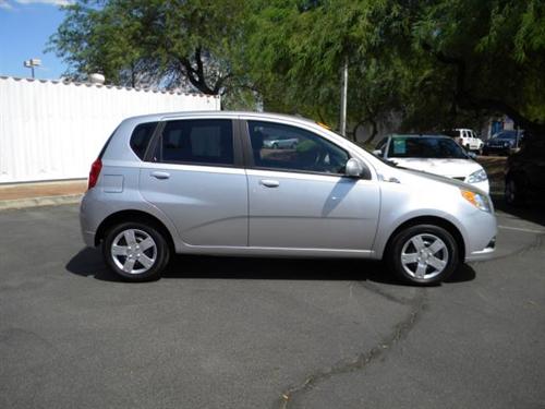 Chevrolet Aveo5 2011 photo 2