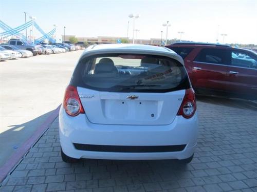 Chevrolet Aveo5 2011 photo 5