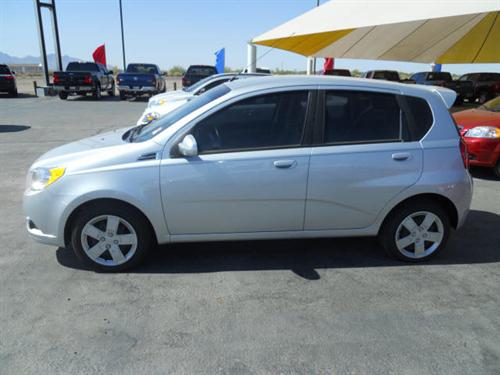 Chevrolet Aveo5 2011 photo 1