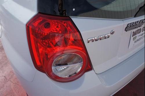 Chevrolet Aveo5 2011 photo 1