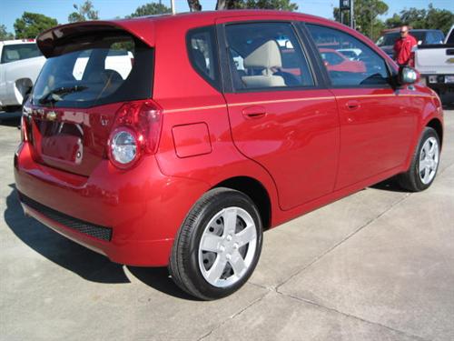 Chevrolet Aveo5 3.0L Sport Other