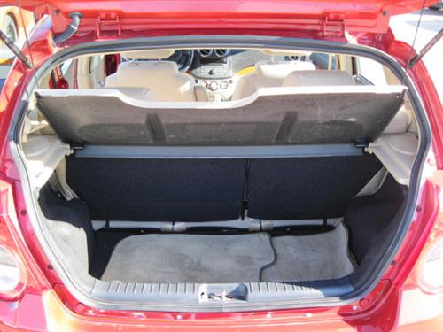 Chevrolet Aveo5 2011 photo 2